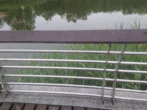 肇庆不锈钢复合管景观护栏规格多样