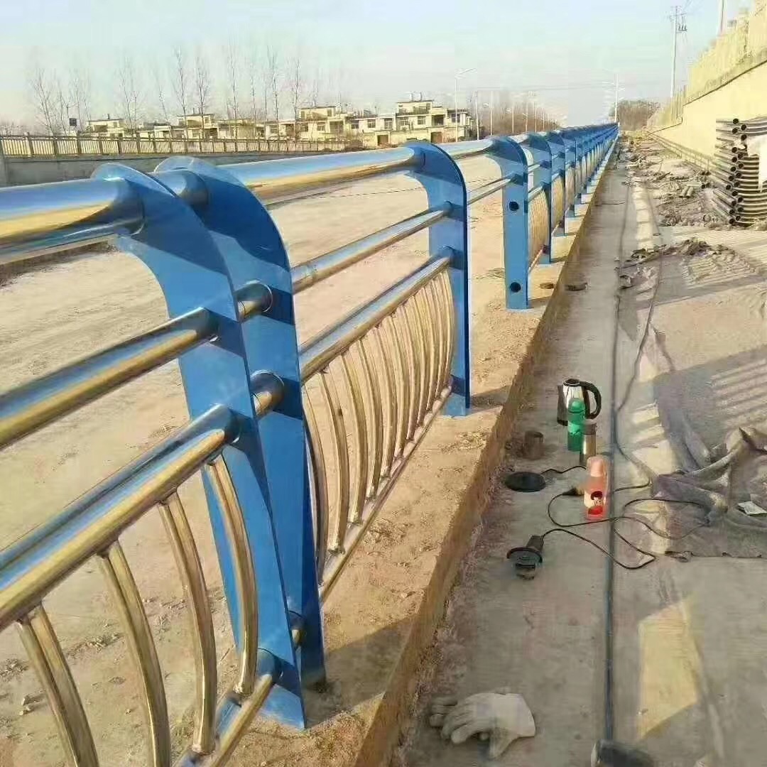 江西不锈钢复合管护栏专业生产厂家