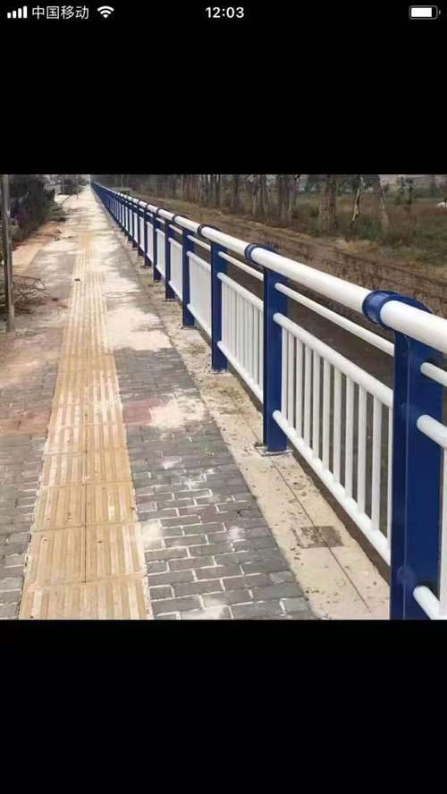 《淄博》优选不锈钢道路护栏可按客户需求生产