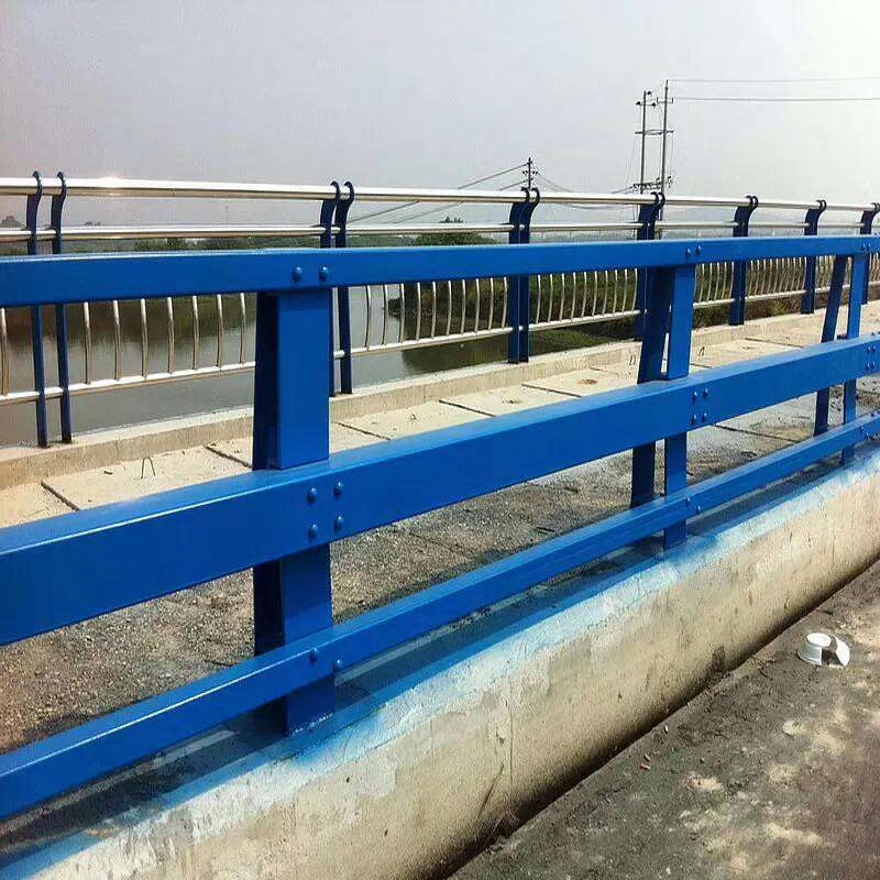 西安城市建设人行道护栏精选原材料