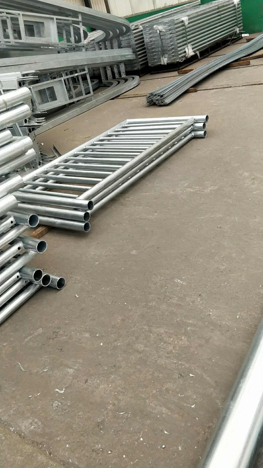 西安不锈钢复合管钢板立柱安装快捷